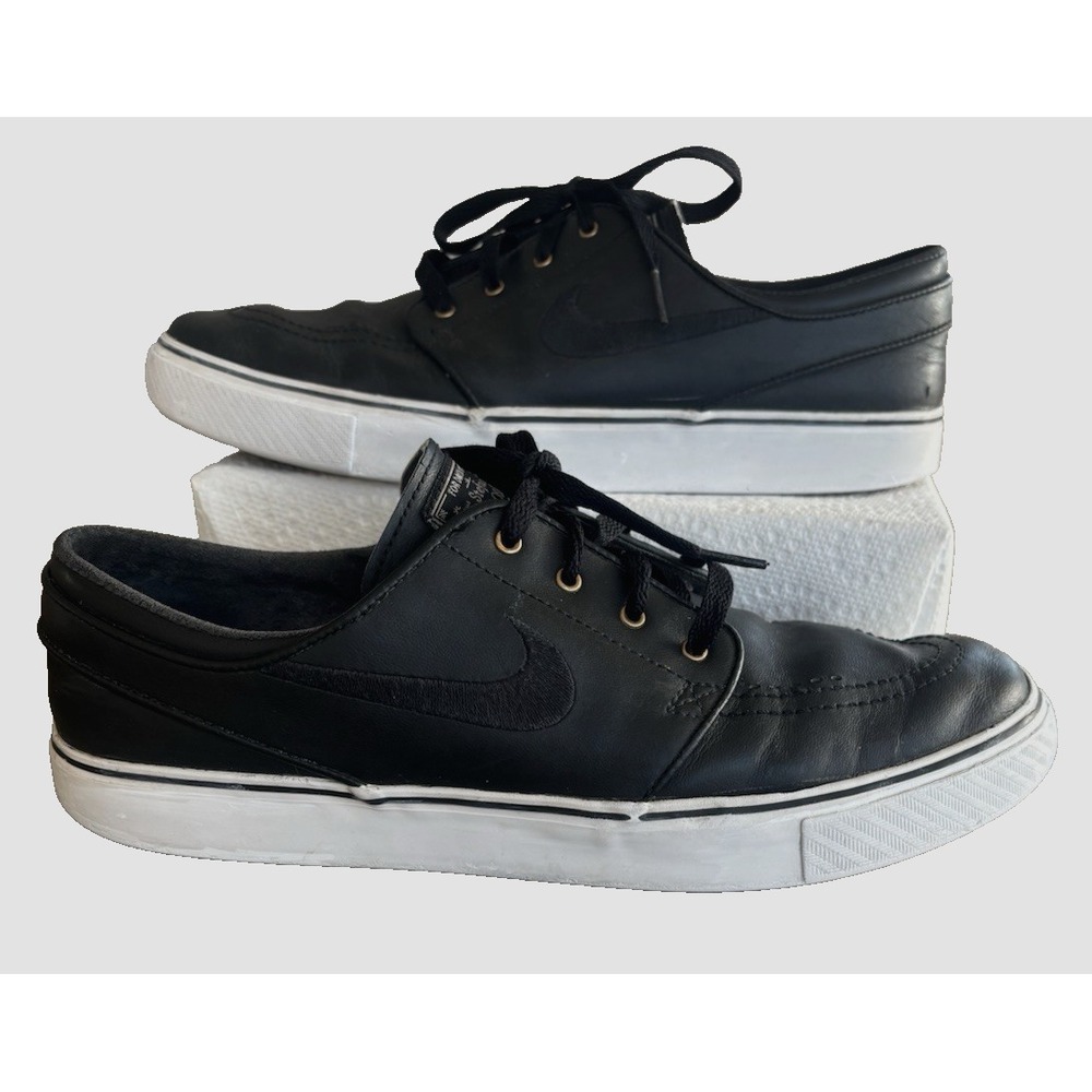 Nike ZOOM STEFAN JANOSKI Black/White Leather Sneaker Men Size 10 Streetwear EUC